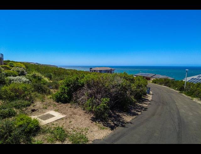 LAND FOR SALE IN VILLAGE ON SEA